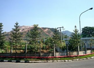 “Berwisata ke Pabrik Aqua dan Berkenalan dengan Petani Organik”