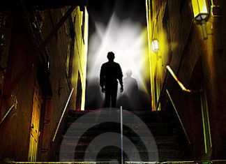 Menulis Tangan Melalui Kisah Misteri