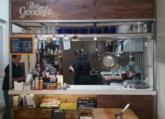 The Good Life: Warung Makan yang Harus Dikunjungi di Bandung