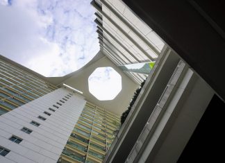 Meneropong Best Western Premier La Grande Best Western Premier La Grande : Copyright www.sarinovita.com